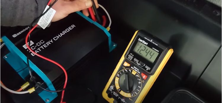 How Long to Charge RV Battery When Plugged in