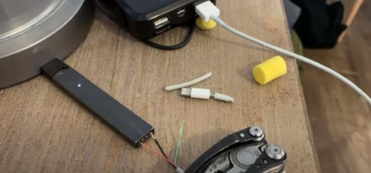 How To Make A Vuse Charger